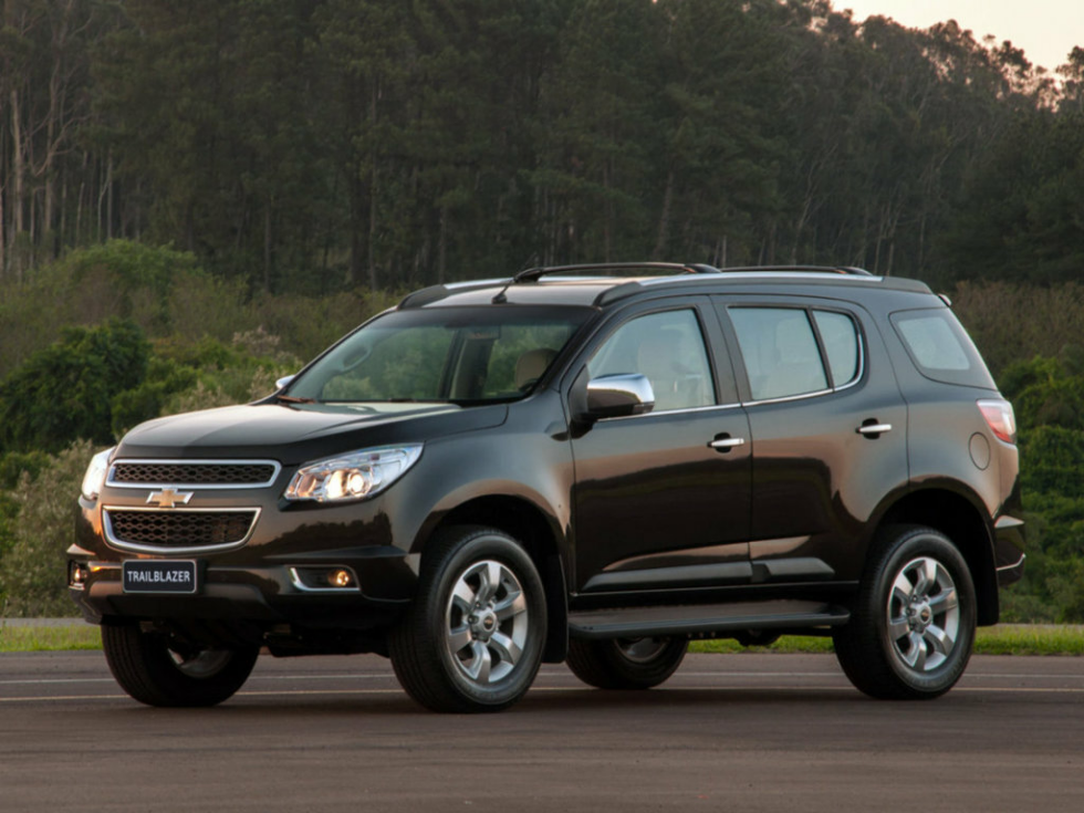 Коврики текстильные "Комфорт" для Chevrolet TrailBlazer II (suv / GM800) 2012 - 2015, ые, 4шт.